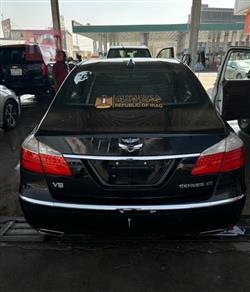 هیوندای جێنسس